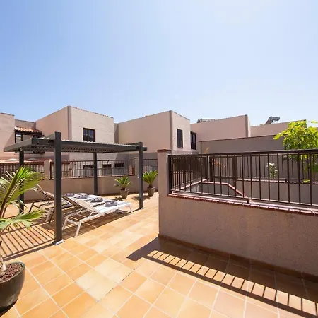 別荘 Medano4you The Wing Palace Tenerife *