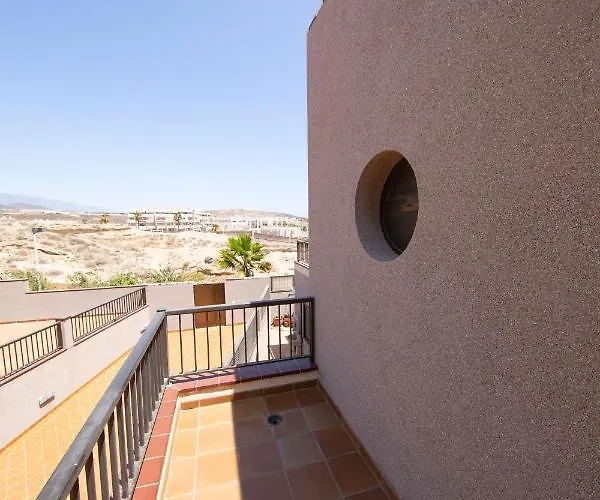 Medano4you The Wing Palace Tenerife 度假居 厄尔梅达诺