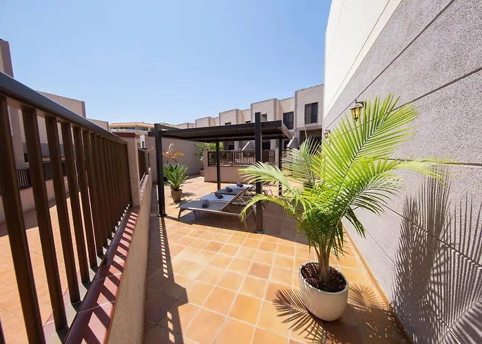 度假居 Medano4you The Wing Palace Tenerife *